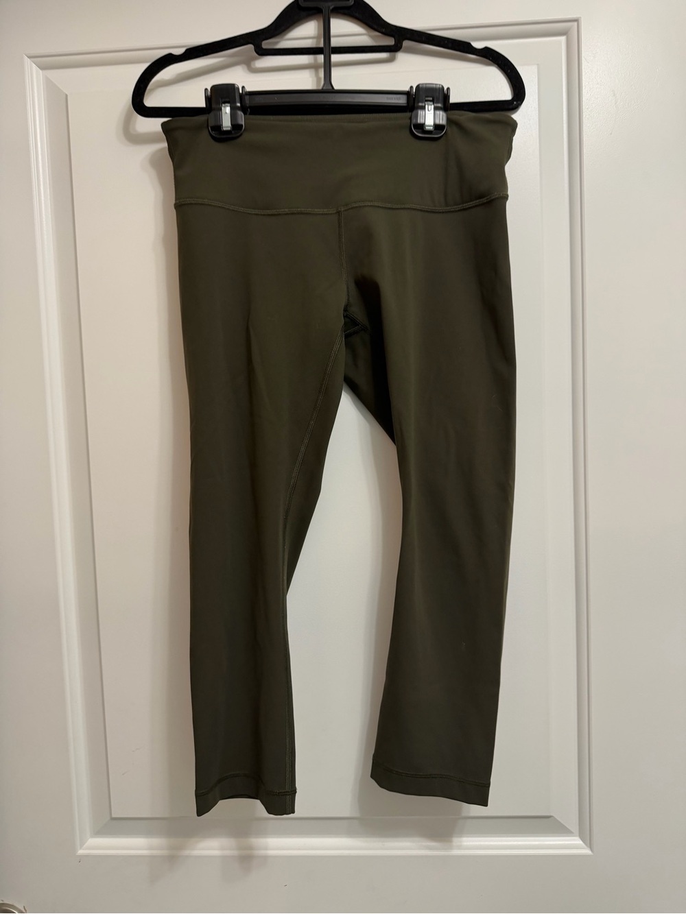 Lululemon Wunder Under Crop III 21” Dark Olive Luxtreme Leggings Size 8 - Picture 5 of 7